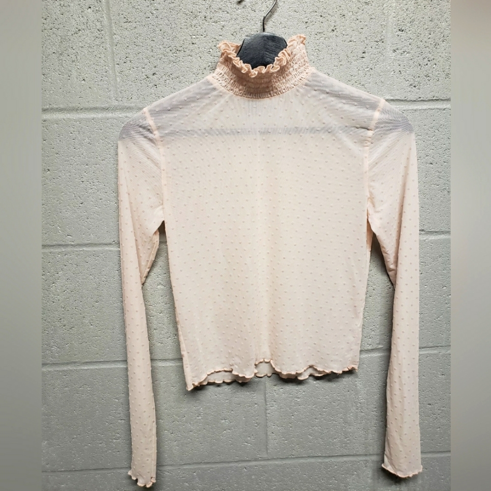 Forever 21 pink  Neck crop top size M